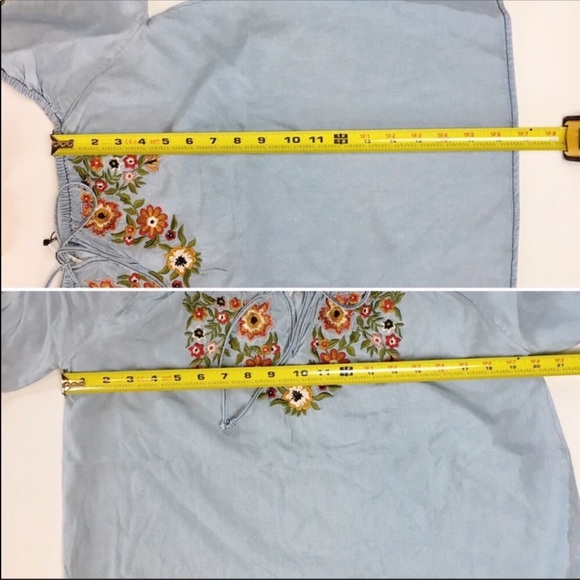 Cupcake and Cashmere Adrien off-the Shoulder Top - Picture 6 of 8